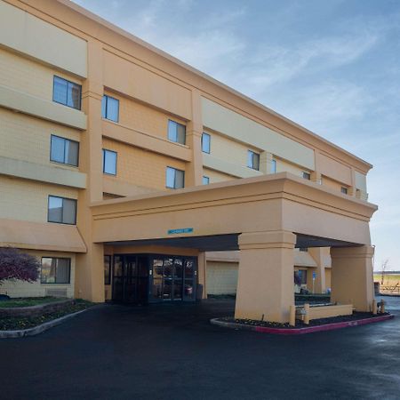 La Quinta Inn & Suites By Wyndham Springdale Buitenkant foto