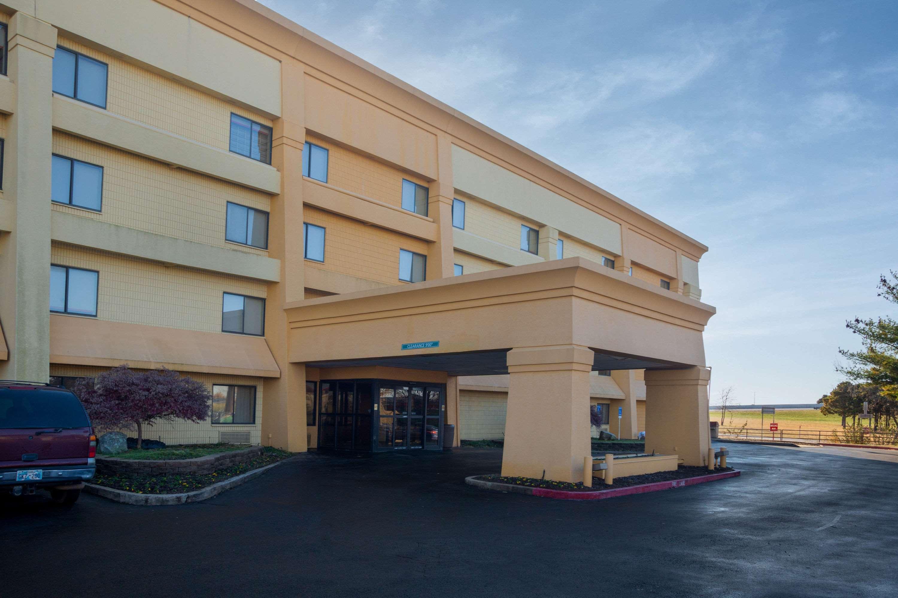 La Quinta Inn & Suites By Wyndham Springdale Buitenkant foto